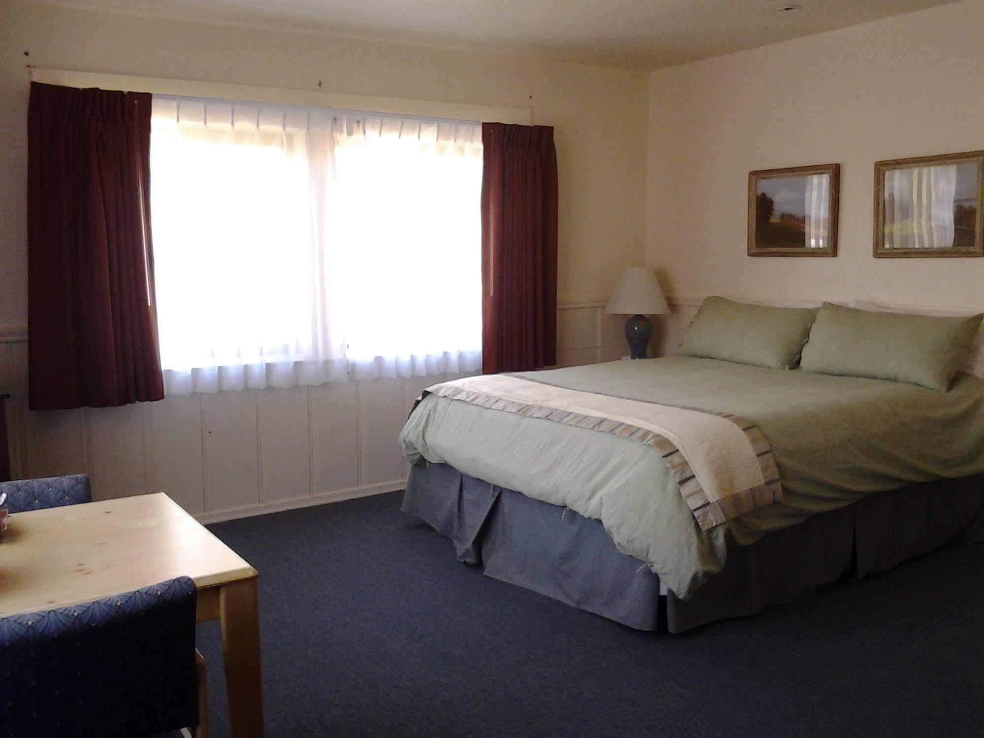 June Villager Lodge